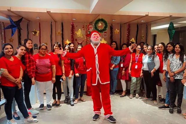 Christmas - Gujarat 1.jpg Christmas - Gujarat 1.jpg